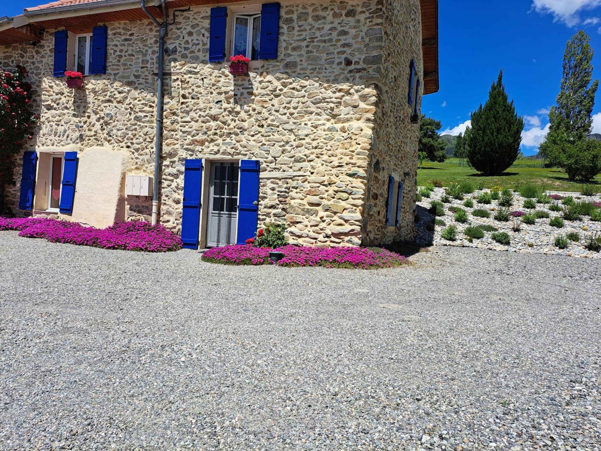 Appartement Beau Soleil La Batie-Neuve Luaran gambar