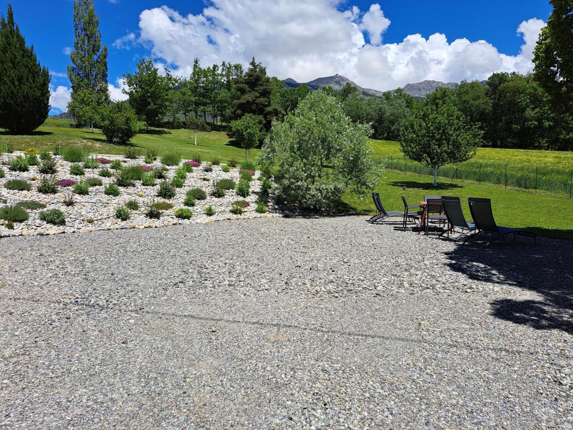 Appartement Beau Soleil La Batie-Neuve Luaran gambar