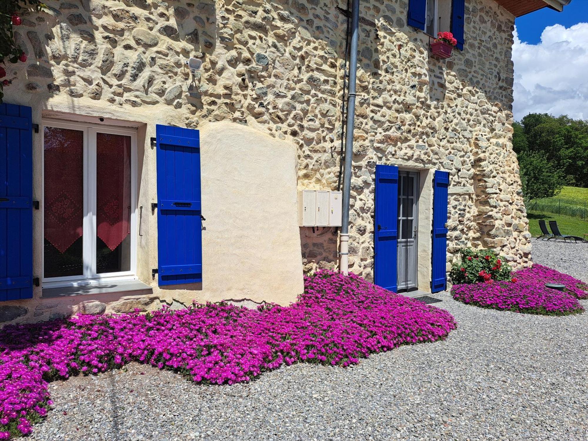 Appartement Beau Soleil La Batie-Neuve Luaran gambar